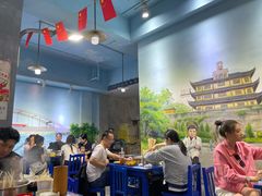 -马路边边·成都串串(翠柏路店)