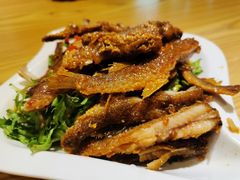 -小镇大厨新概念复合中餐厅(万达广场大连高新店)