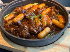 大理芫荽烧牛肋-Ameigo梅果·云贵川bistro(长宁来福士店)