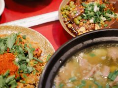 -谢老五跷脚牛肉·非遗传承店