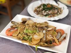 海鲜炒年糕-金海湾海鲜排档(朱家尖店)