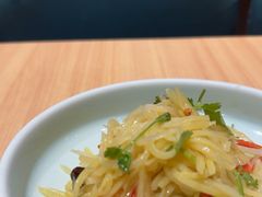 -宏状元现熬粥·京味菜(三里河店)
