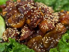 -巍山𤆵肉饵丝