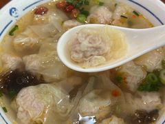-汪一挑馄饨(老街店)
