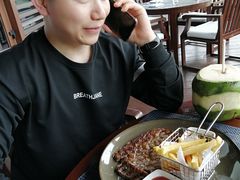 -宴悦海鲜餐厅·游水海鲜·牛排(亚龙湾瑞吉店)
