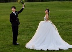 -第一夫人婚纱摄影(南京店)