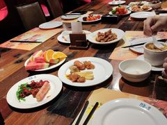 -四海一家自助餐(益田假日广场店)