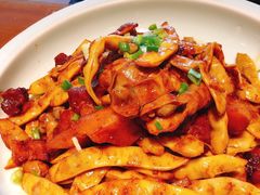 -95号酱骨·一块豆腐(展春园西路店)