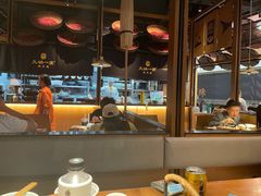 大堂-九锅一堂酸菜鱼(新南凯德直营店)
