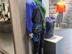 -SALOMON萨洛蒙(北京王府中环店)