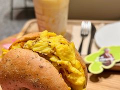 -星巴克臻选(万象前海店)