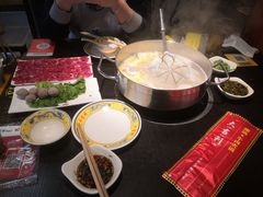 -大吉利·潮汕鲜牛肉火锅(万峰路店)