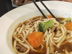 -康师傅私房牛肉面(马泉营奥莱店)