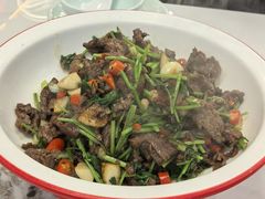 小炒黄牛肉-宝荣鱼馆·临湖之宴(千岛湖店)