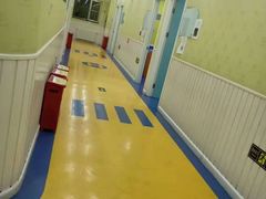 -LILY英语思维馆(玉泉路店)