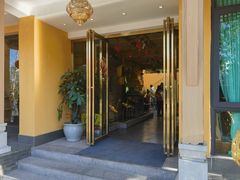 -傣家寨花园主题餐厅