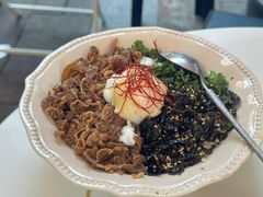 又一餐温泉蛋肥牛饭-CowCow其其·牛杂咖啡公司(六运店)