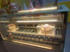 面包甜点陈列柜-悟空叔叔蛋糕定制·DIY(德思勤店)