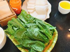 -周老三跷脚牛肉·全牛火锅(非遗传承店)