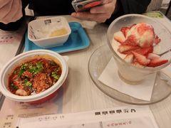-满记甜品(优客百盛店)
