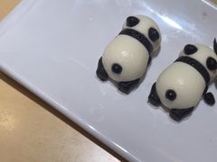 -余欢领鲜火锅(新街口店)