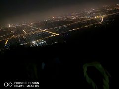 -鬼笑石后山停车场