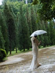 -HANSA韩纱婚纱礼服设计师集合店