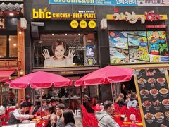 -BHC炸鸡(明洞总店)