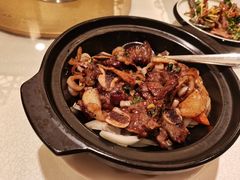 钵酒烧汁牛仔骨-潮皇食府(北京店)