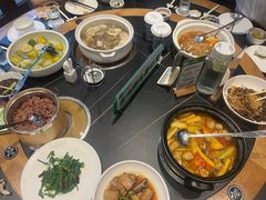 -黔蘑菇四季餐厅(观山湖店)