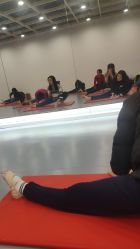 -单色舞蹈