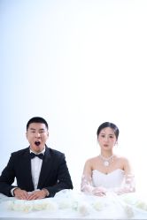 -MAO亲爱的猫婚纱摄影工作室