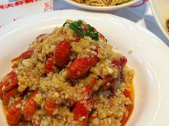 -肥肥虾庄·金牌油焖大虾(汉街SKP店)