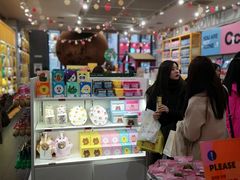 -line friends(明洞旗舰店)