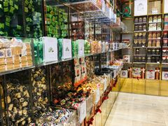 -VENCHI 闻绮(北京国贸商城店)