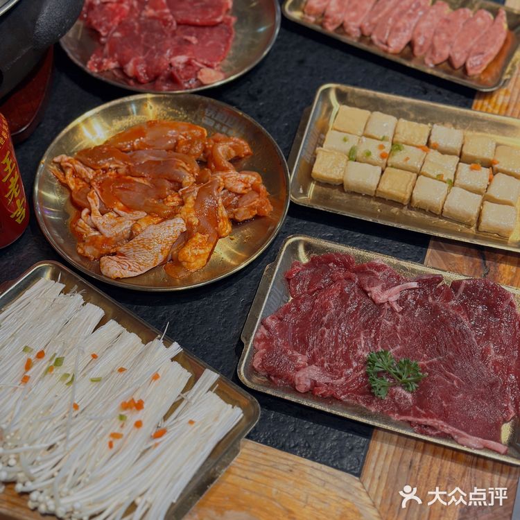北京——铁道边儿木炭烤肉
