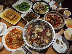 -隔壁老王·家常云南菜(花巷店)