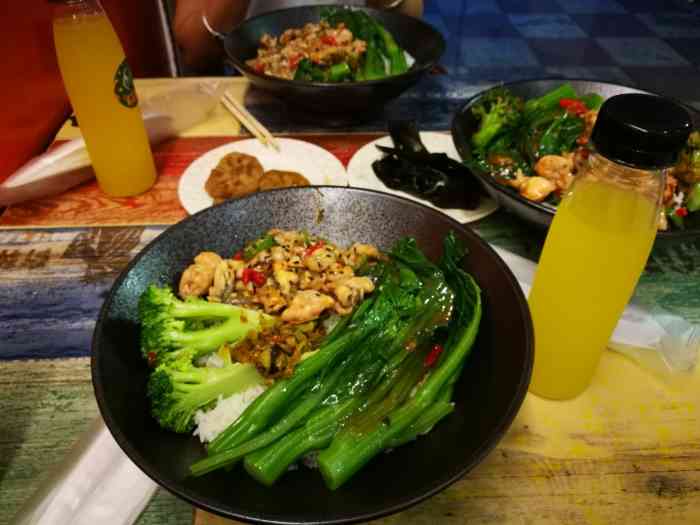 湛江快餐店-"喜欢的牛蛙,味道又不错当然满分.吃光光~.