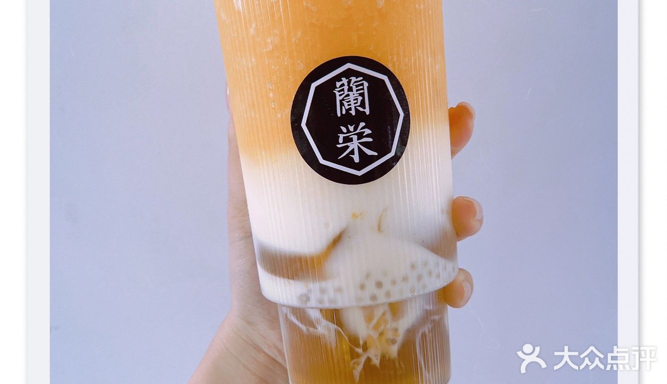 这应该算宜春很特色的饮品店