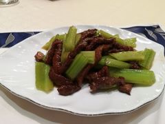 西芹炒牛柳-北京国际饭店·谭府餐厅