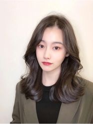 -BULB STUDIO 巴柏明星发型工作室