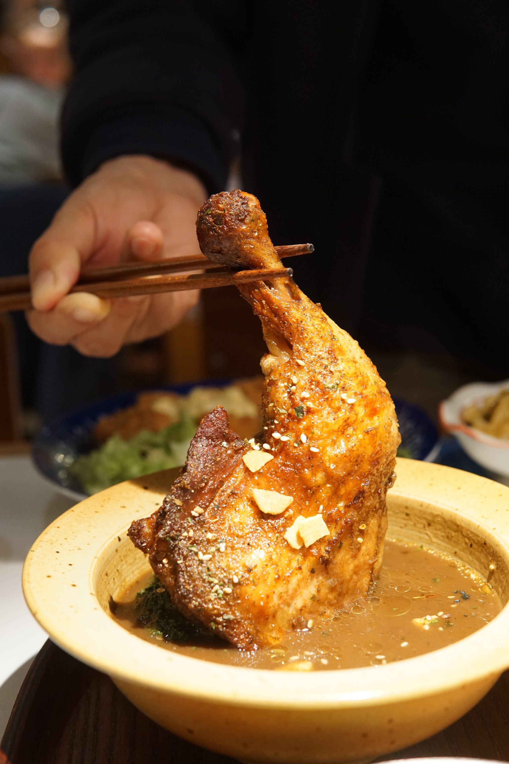 \\n\\n「名物大鸡腿汤咖喱」\\n来他家一定要点上一份特色的汤