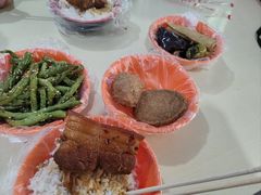 -咱家王新国把子肉(县东巷店)