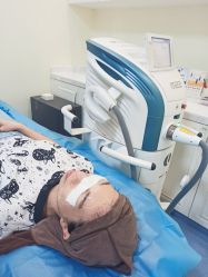 -广州健丽·去眼袋医疗美容机构