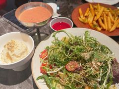 -LESCEDARS Brasserie Bistro香柏树