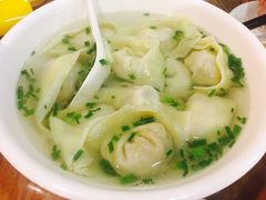 -潘国仙耳光馄饨(黄家阙路店)