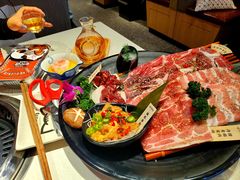 猫抓全家福-猫爪爪原切自助烤肉(观音桥阳光世纪店)
