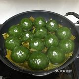妈妈牌手作青团  咸菜笋丁肉青团应该是杭嘉湖这边特有