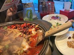 -辣尚瘾·烤鱼·新川菜(交大直营店)
