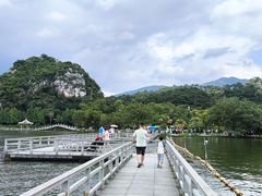 -星湖旅游景区七星岩
